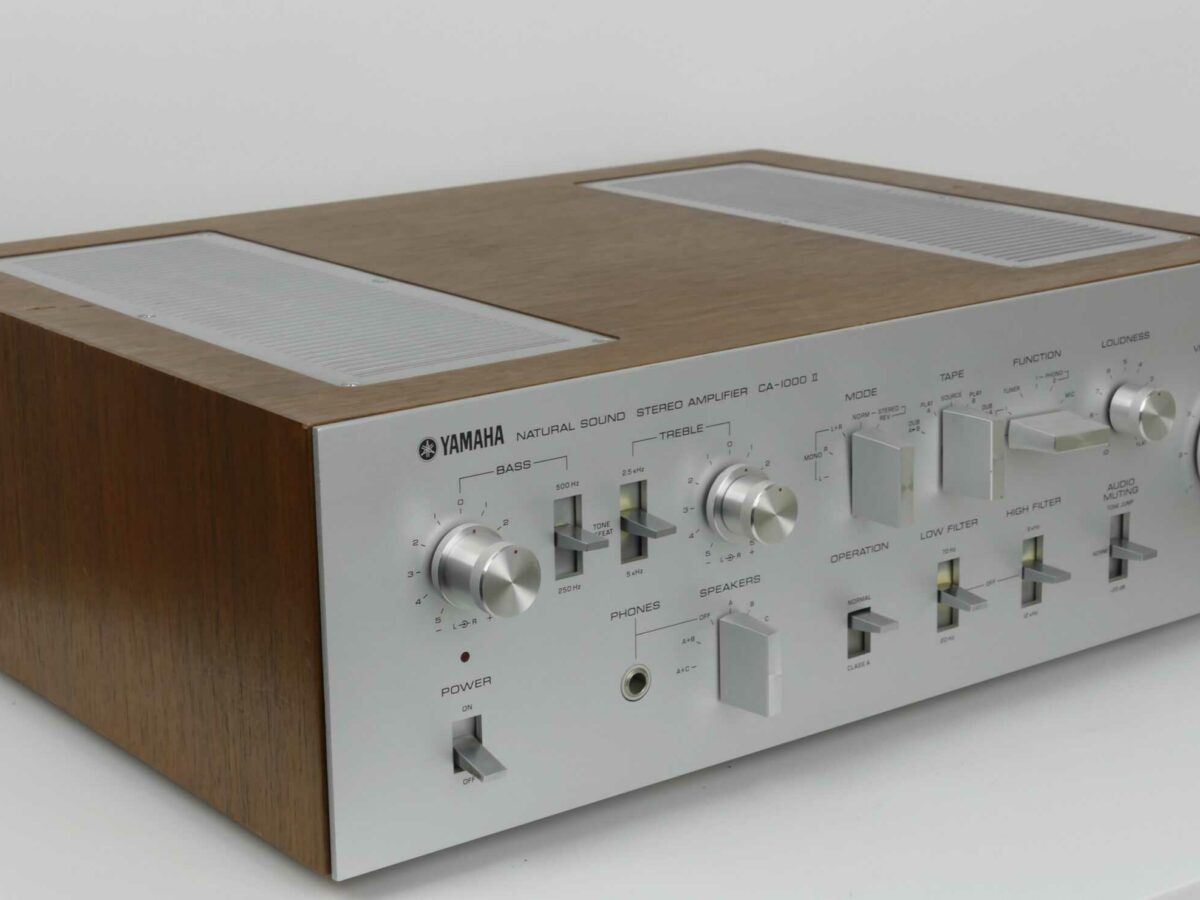 アンプ YAMAHA CA-1000II Yamaha CA-1000II Stereo Integrated Amplifier Vintage Japan
