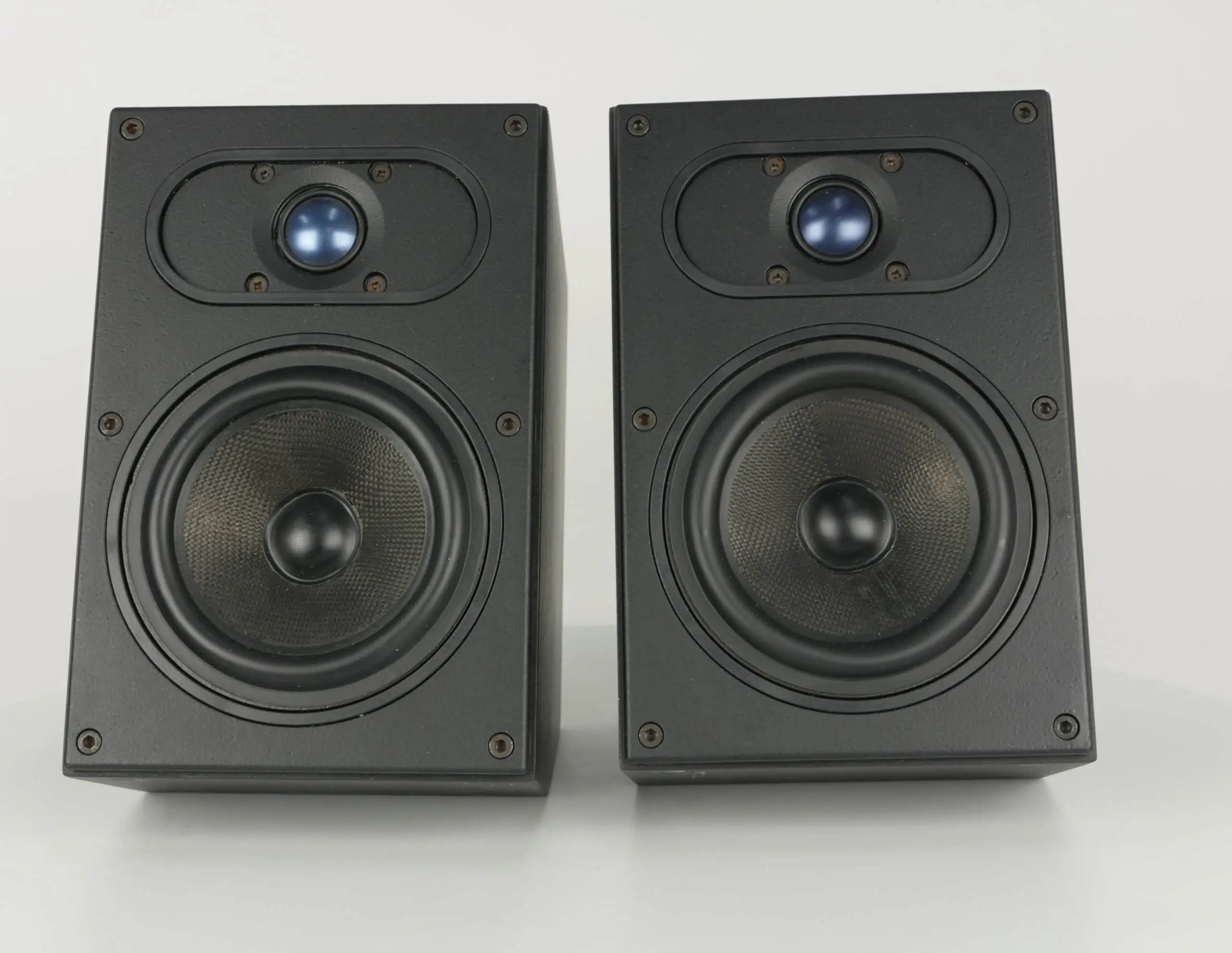 Bowers & Wilkins CM1 Concept 90 - Taste For Audio