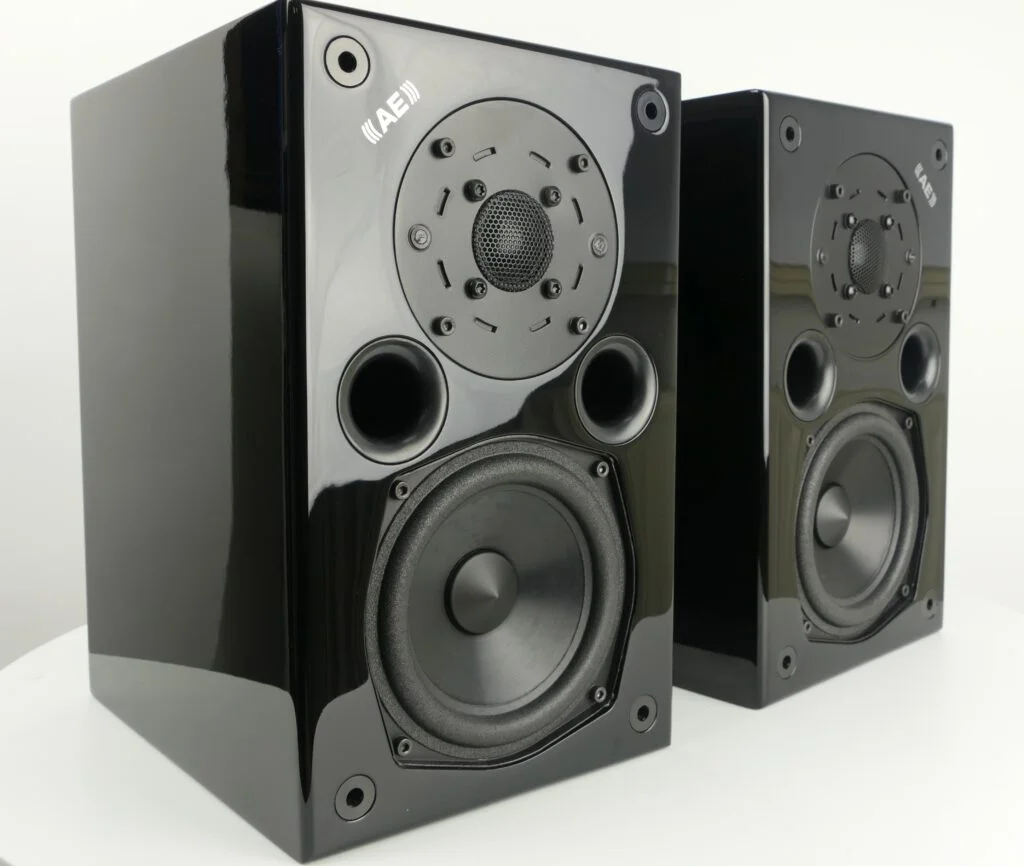 Acoustic Energy AE1 Classic Limited speakers in glanzend piano lak