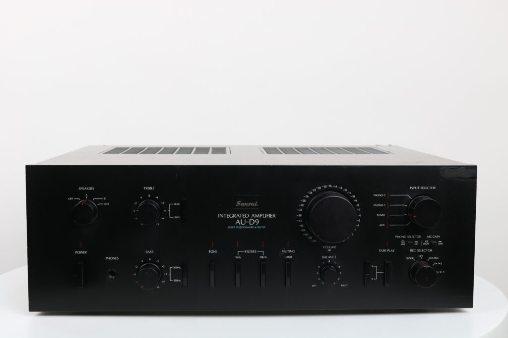Sansui AU-D9 geïntegreerde stereo