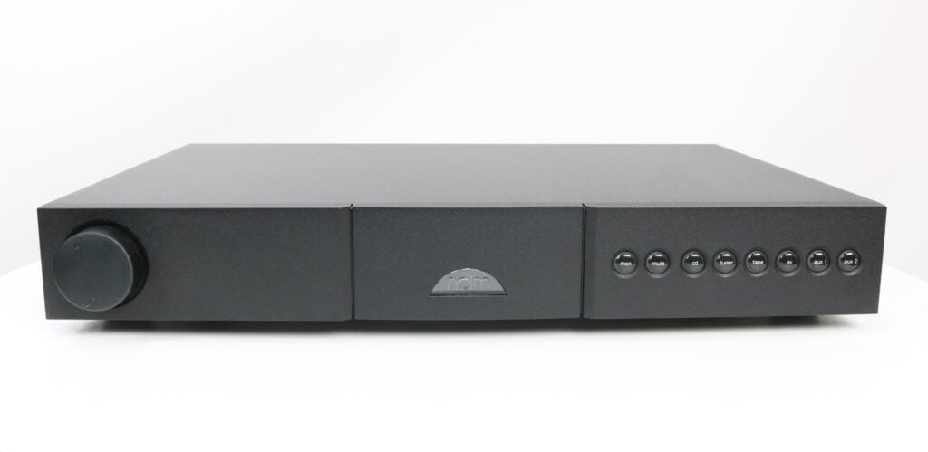Naim NAC 122X voorversterker in zwarte uitvoering