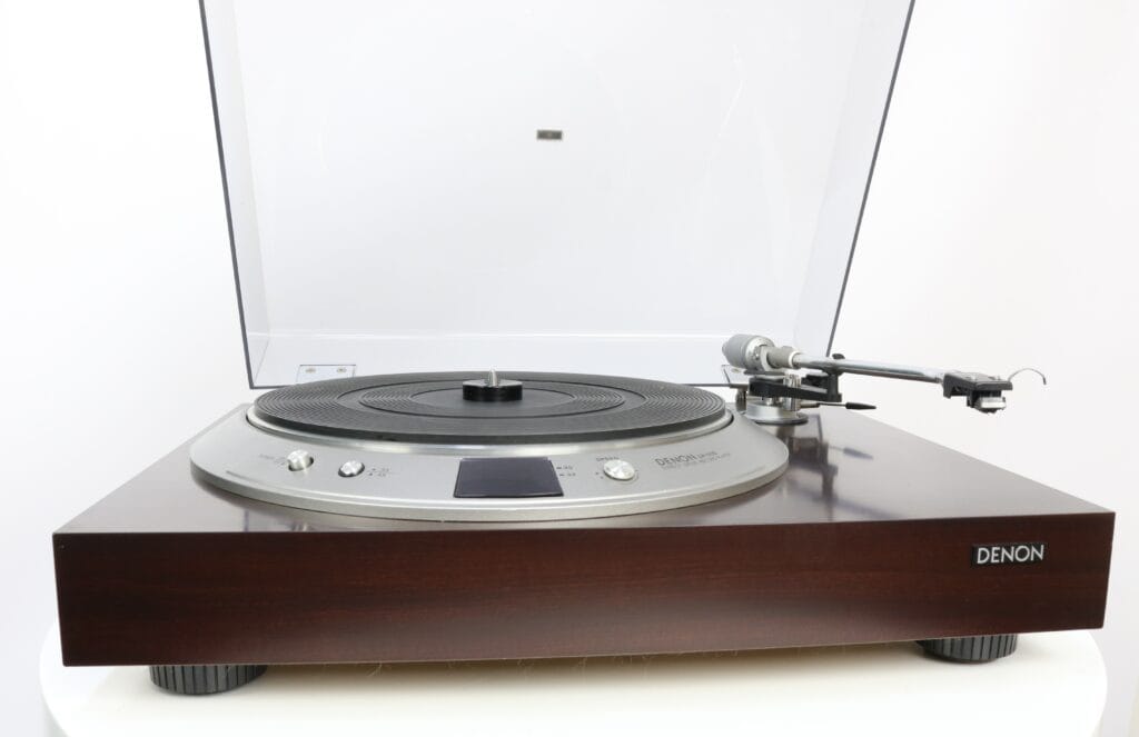 Denon DP-1100