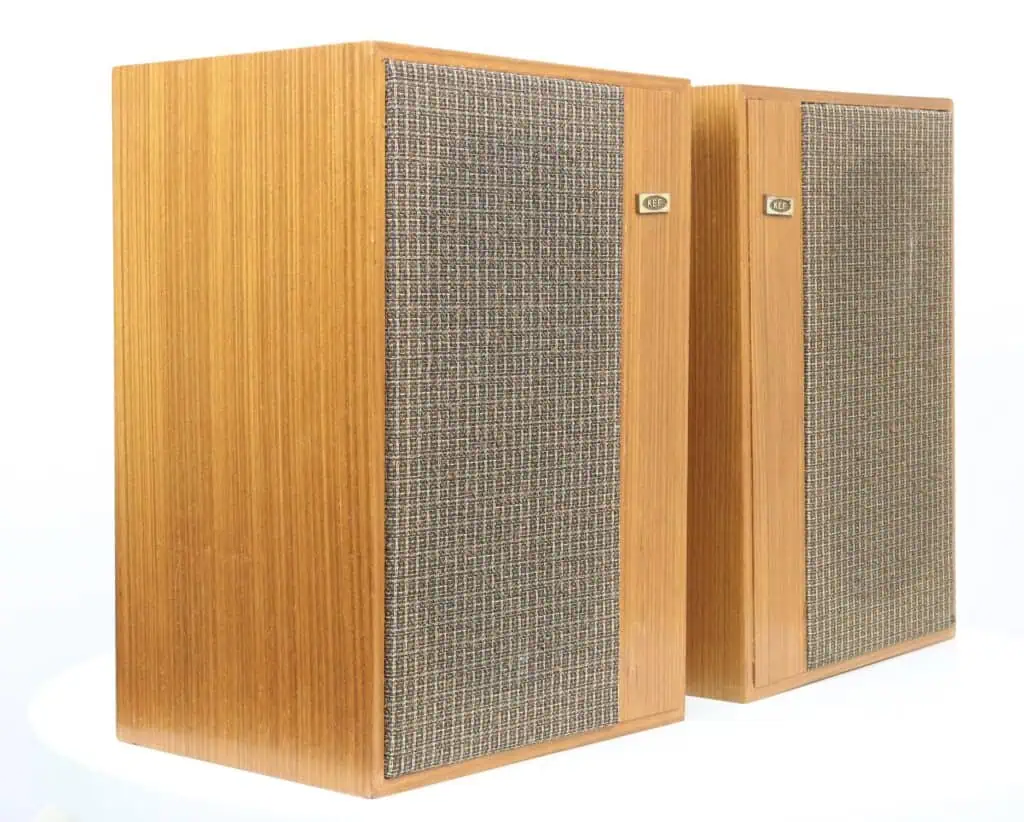 KEF Cresta