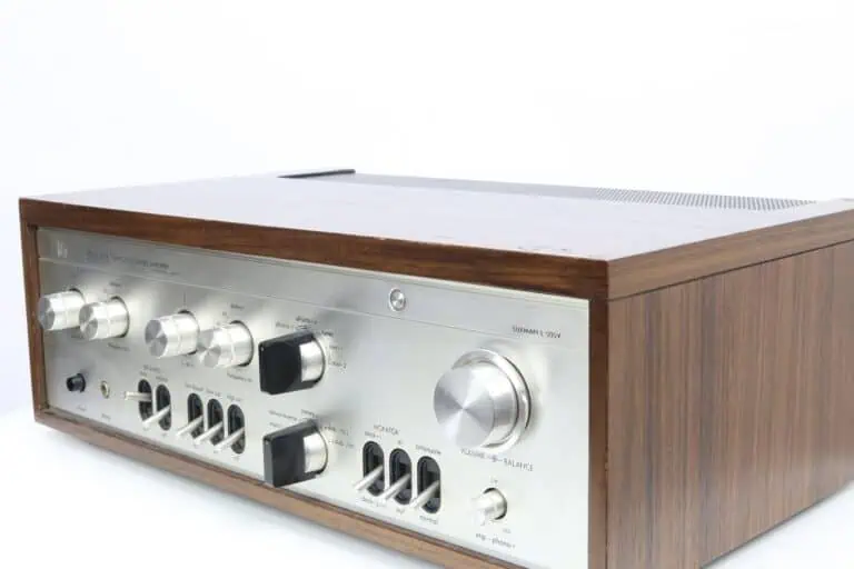 Luxman L-505V - Taste For Audio