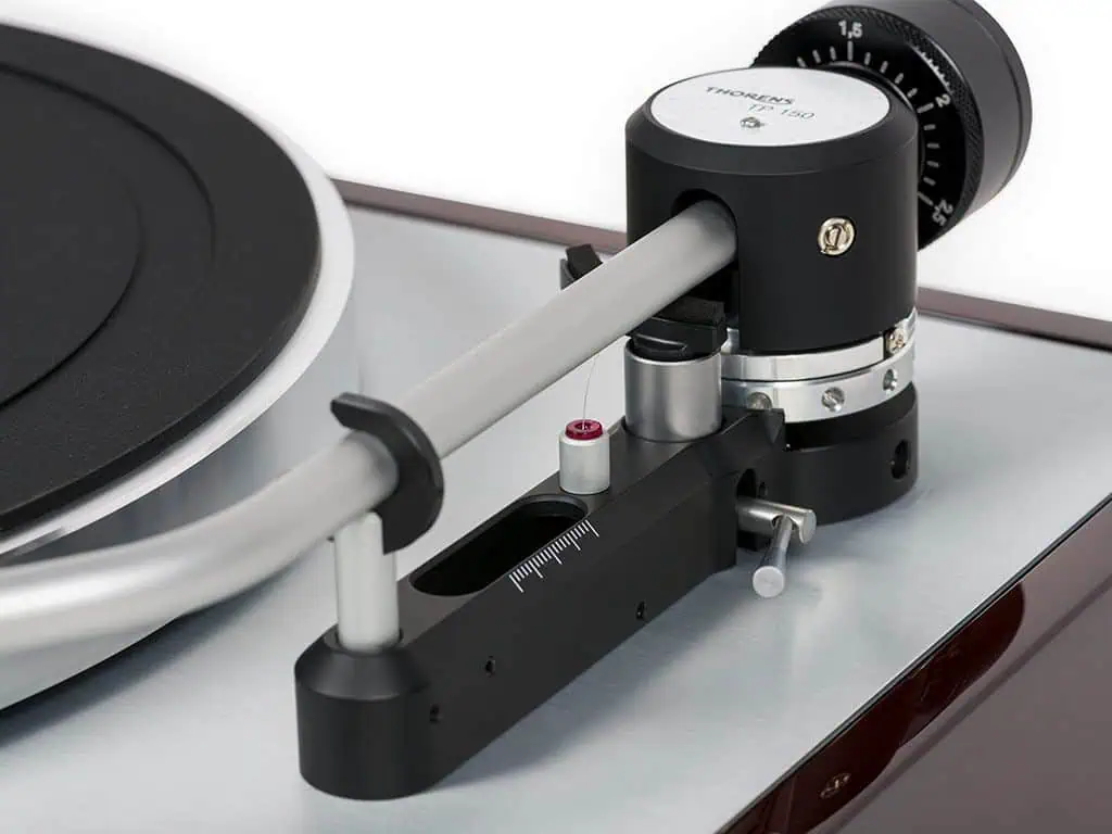 thorens-td-403-dd-platenspeler-walnoot-tp150_1